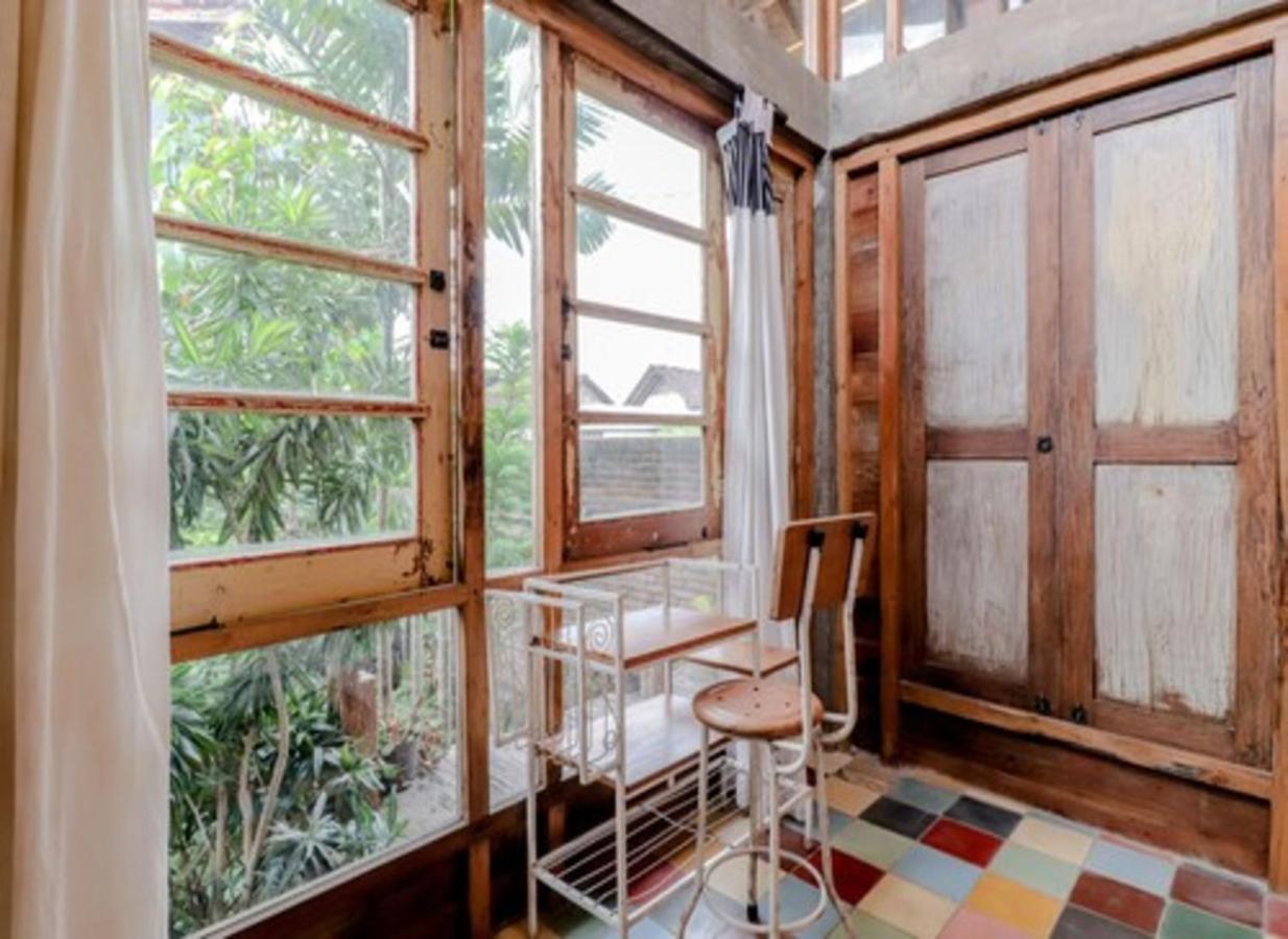 Lorong Homestay Бантул Екстер'єр фото