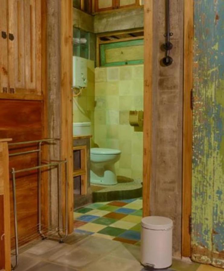 Lorong Homestay Бантул Екстер'єр фото